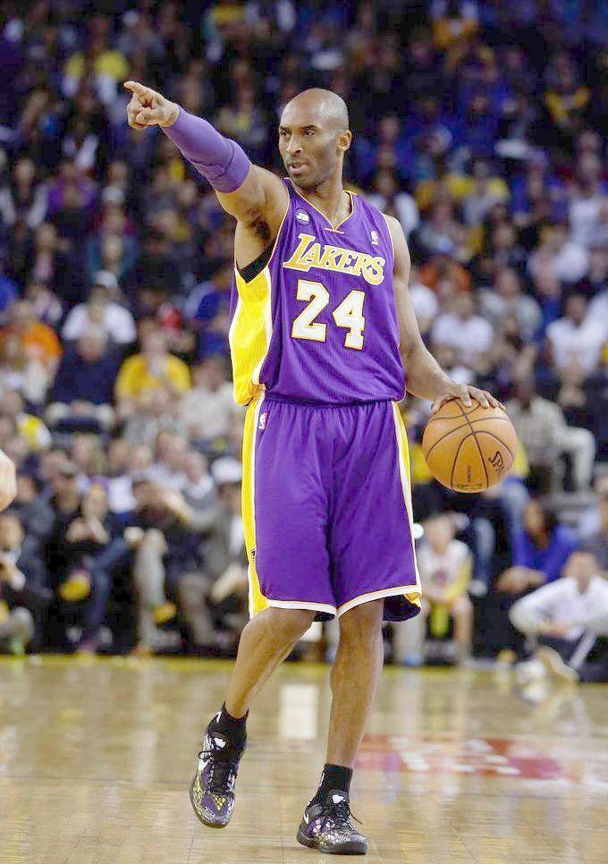 紫金湖人最新阵容,湖人库神