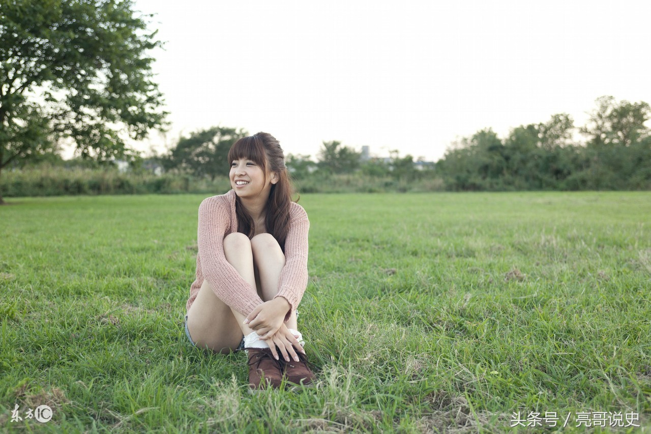 日本女生为什么冬天光着腿,日本妹子为什么冬天还光着腿