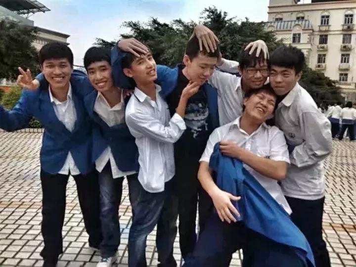 毕业后的南宁人会对高中的自己说些什么?