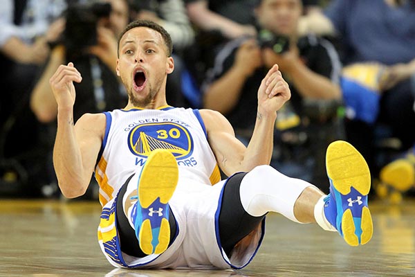 耐克为何针对库里,耐克现在对库里的态度