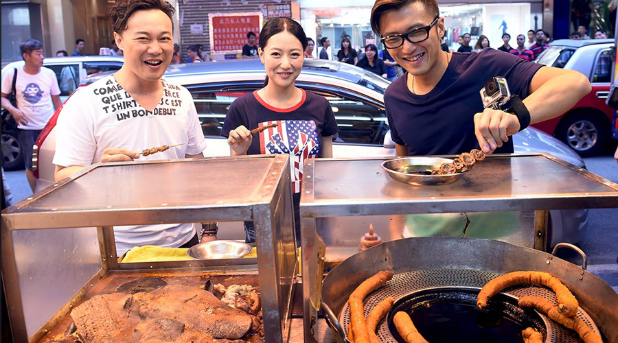 打个飞的去九龙吃10元米其林小吃