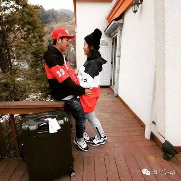 情侣透气防臭运动鞋,舒服又好看的秋季运动鞋