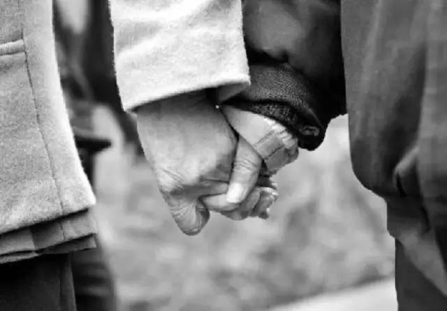 爱上好朋友的恋人要不要追马薇薇,爱上好朋友的男朋友要不要追求