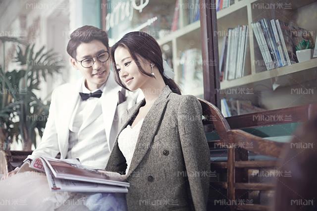 外景婚纱照姿势摆法,结婚拍婚纱照姿势