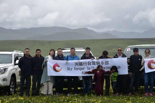 稻城亚丁到成都自驾游,成都到稻城亚丁自驾游住哪里