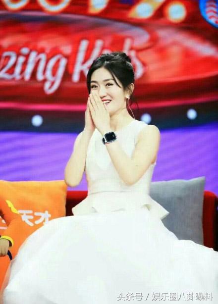 张杰谢娜在快本片段,谢娜张杰一起上快本