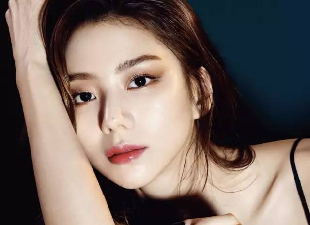 ysl墨水气垫同款粉底,ysl圣罗兰礼盒520气垫粉底