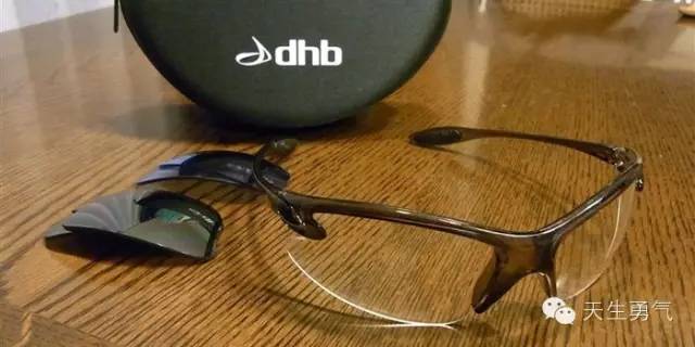 跑步必备的七款装备有哪些,比较难买的跑步装备