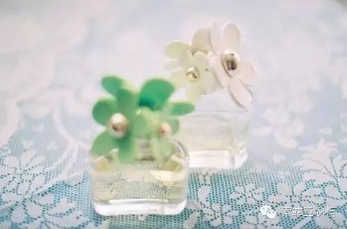 过期化妆品不扔掉,舍不得扔过期化妆品