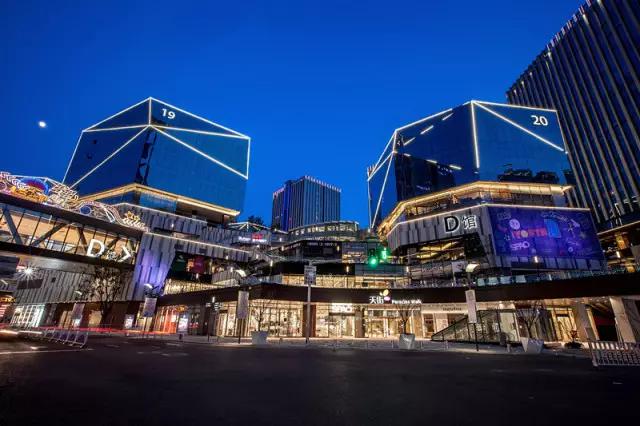 逛吃逛喝九龙坡，一站式休闲娱乐的不二选择