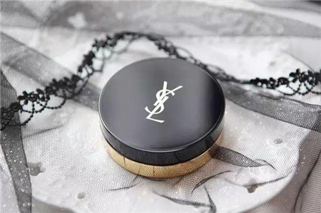 阿玛尼和ysl粉饼哪个好,ysl香奈儿阿玛尼哪个粉饼好用