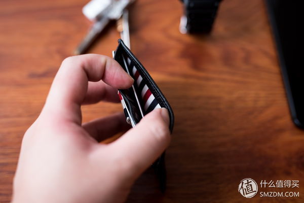 翻包记编辑带什么,翻包记日常必备物品有哪些