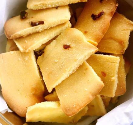 谢娜和张杰吃小蛋糕撒狗粮,谢娜张杰现实中很幸福吗