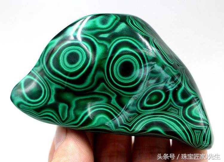 孔雀石是珠宝吗,奢侈品珠宝孔雀石