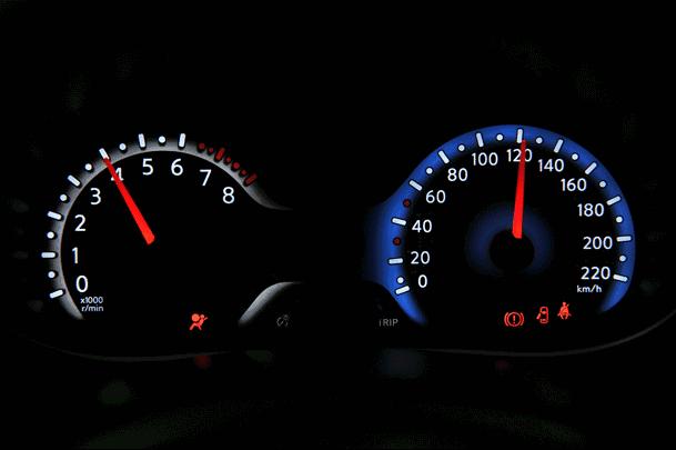 就算车速开到200码也追不上,捷达王高速