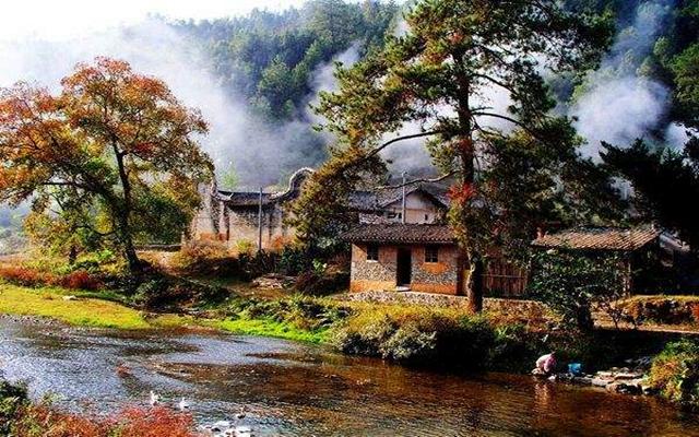 不用远赴四川，这个岭南小九寨也很美！