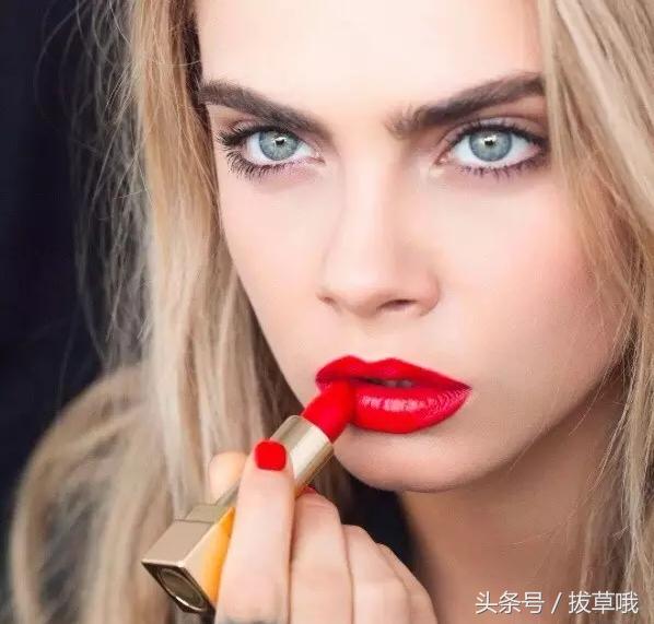 最经典好看的正红色口红款式,十款最好用的口红色号图