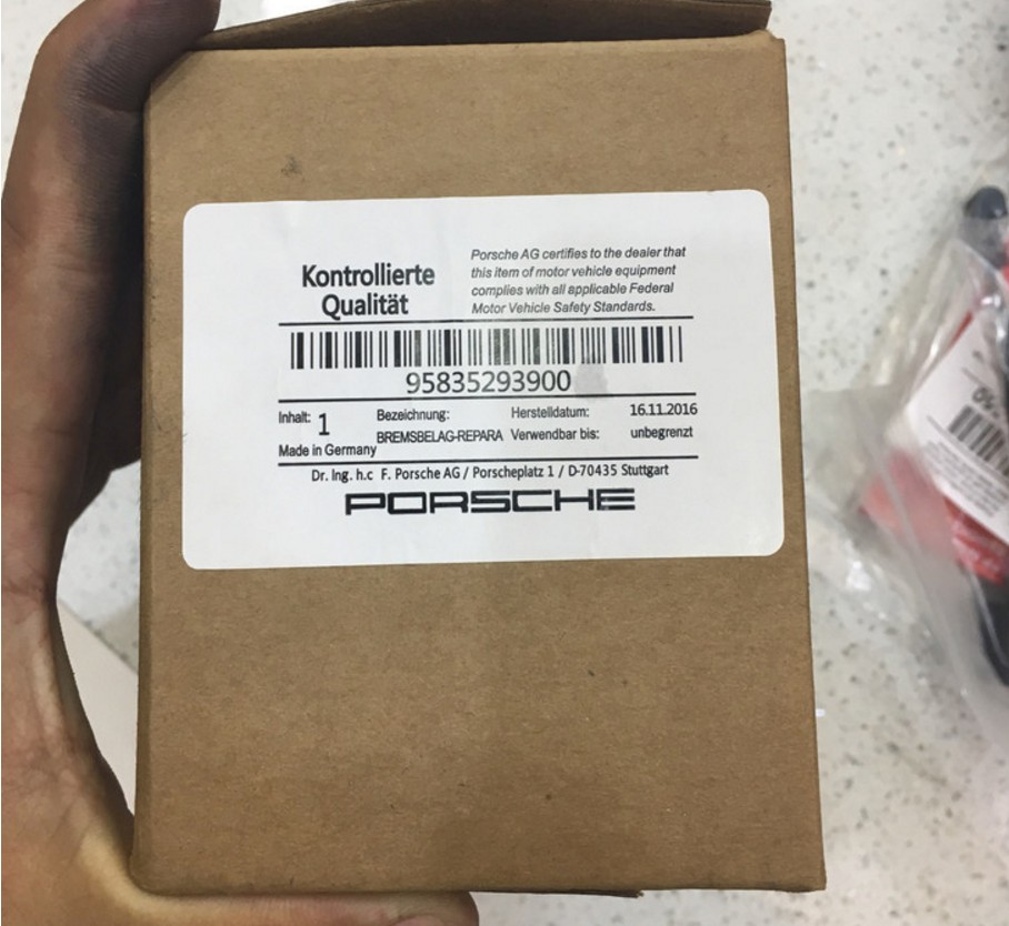 买新车容易被忽悠的细节,如何辨别汽车车门配件原厂件