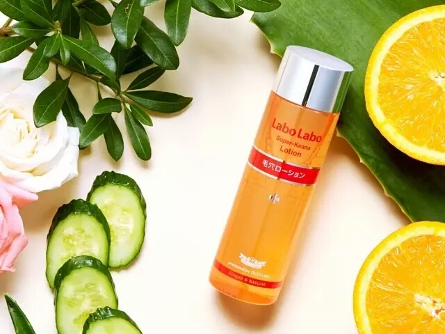 听说你的皮肤毛孔大到能插秧？