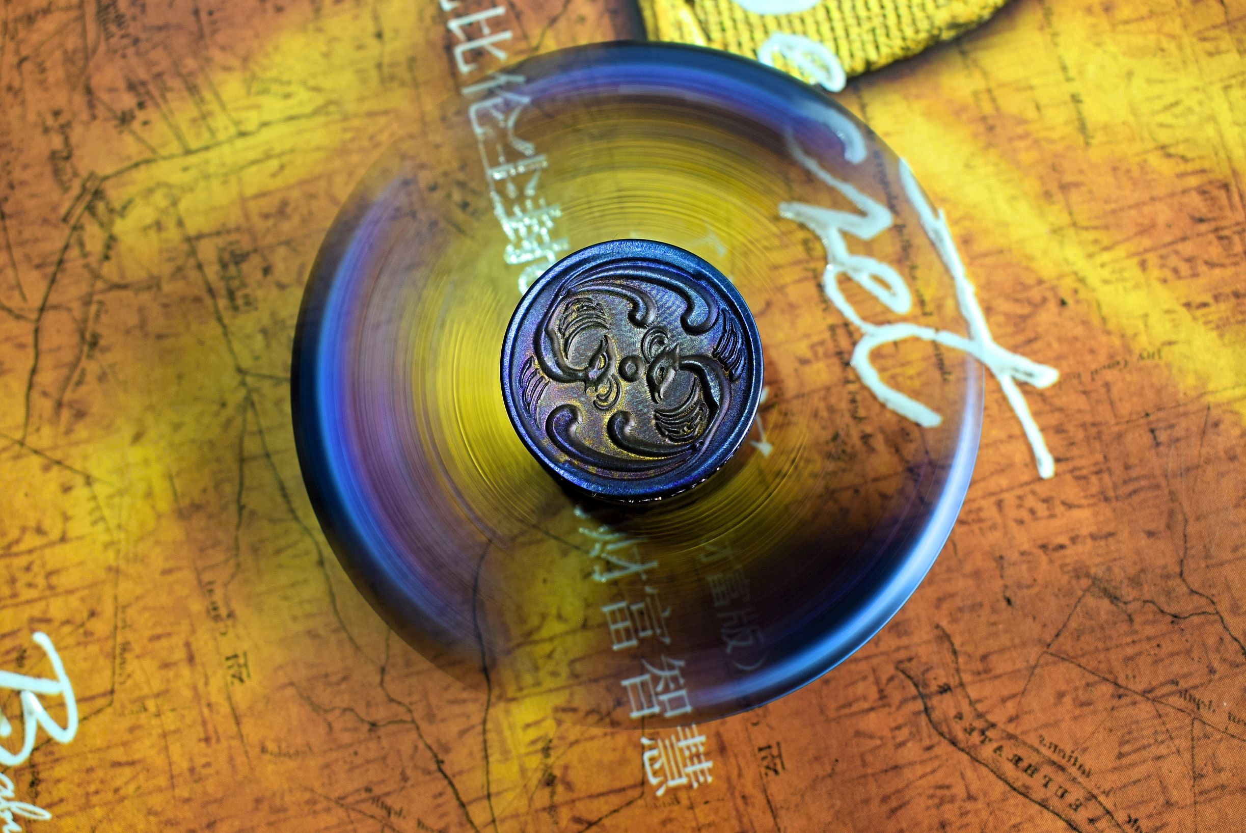 测评指尖陀螺飞花款,最好玩价格还很低的指尖陀螺