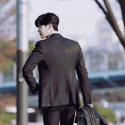 李钟硕韩剧推荐当你沉睡时片段,韩剧片段禁欲系李钟硕