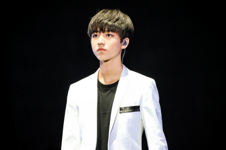 鹿晗年度十大人物,2023年排名前十的明星