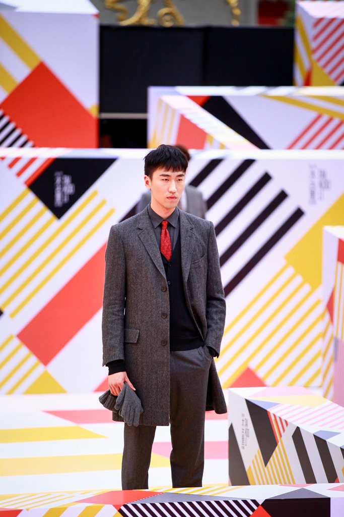 “情迷里巷”大型色彩装置登陆成都远洋太古里