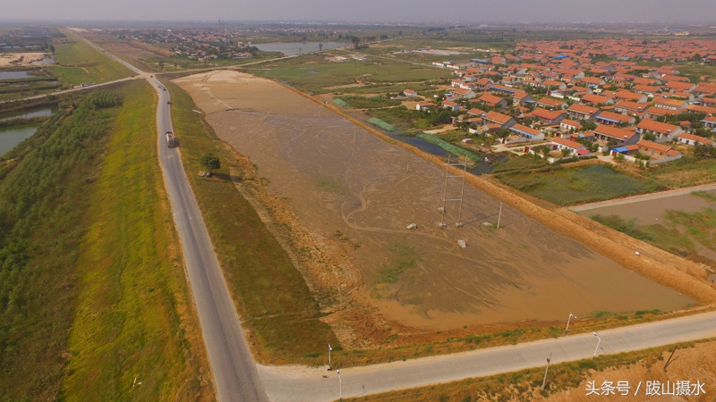 黄河入海的壮观景象航拍,航拍黄河瀑布全景图