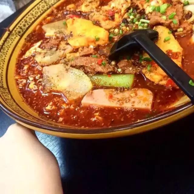 武汉最值得吃的中午饭 (武汉中午吃什么好)