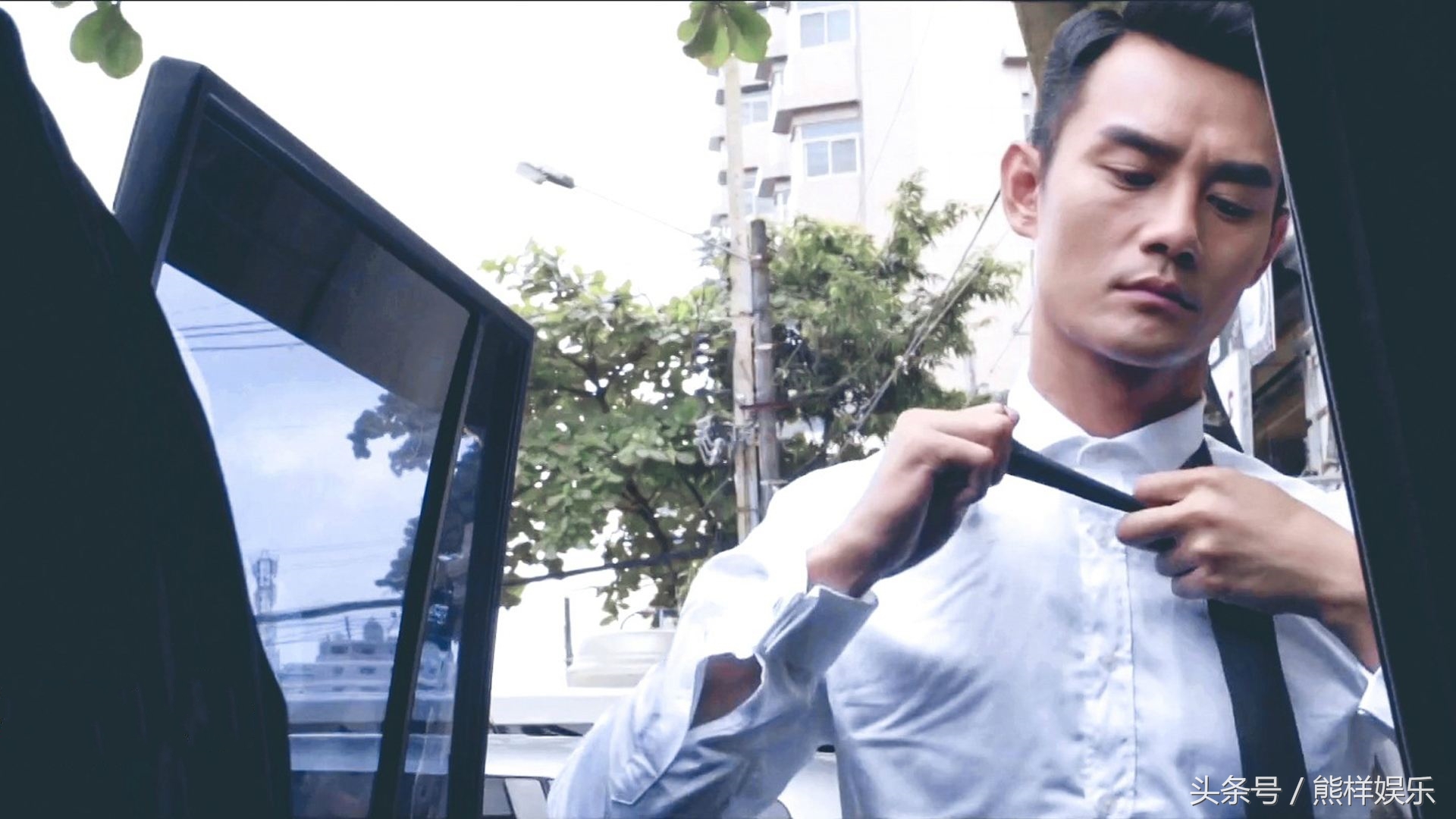 鐜嬪嚡铔颁紡涓庣唤鏀鹃潰瀵归潰,鐜嬪嚡铔颁紡涓庣唤鏀鹃潰瀵归潰瀹屾暣