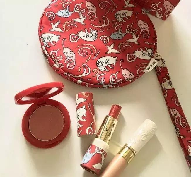 dior纪梵希香奈儿,diorysl圣诞礼盒