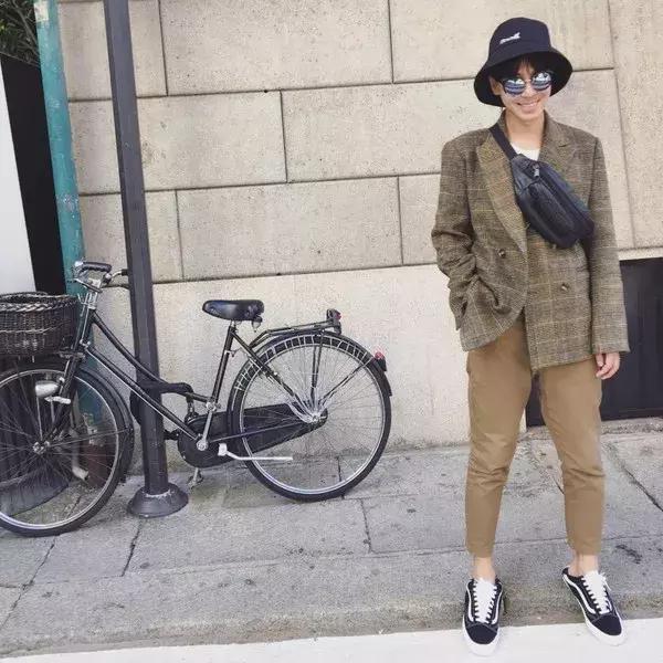 半个娱乐圈的女星都爱他?你绝对想不到他到底有多火!