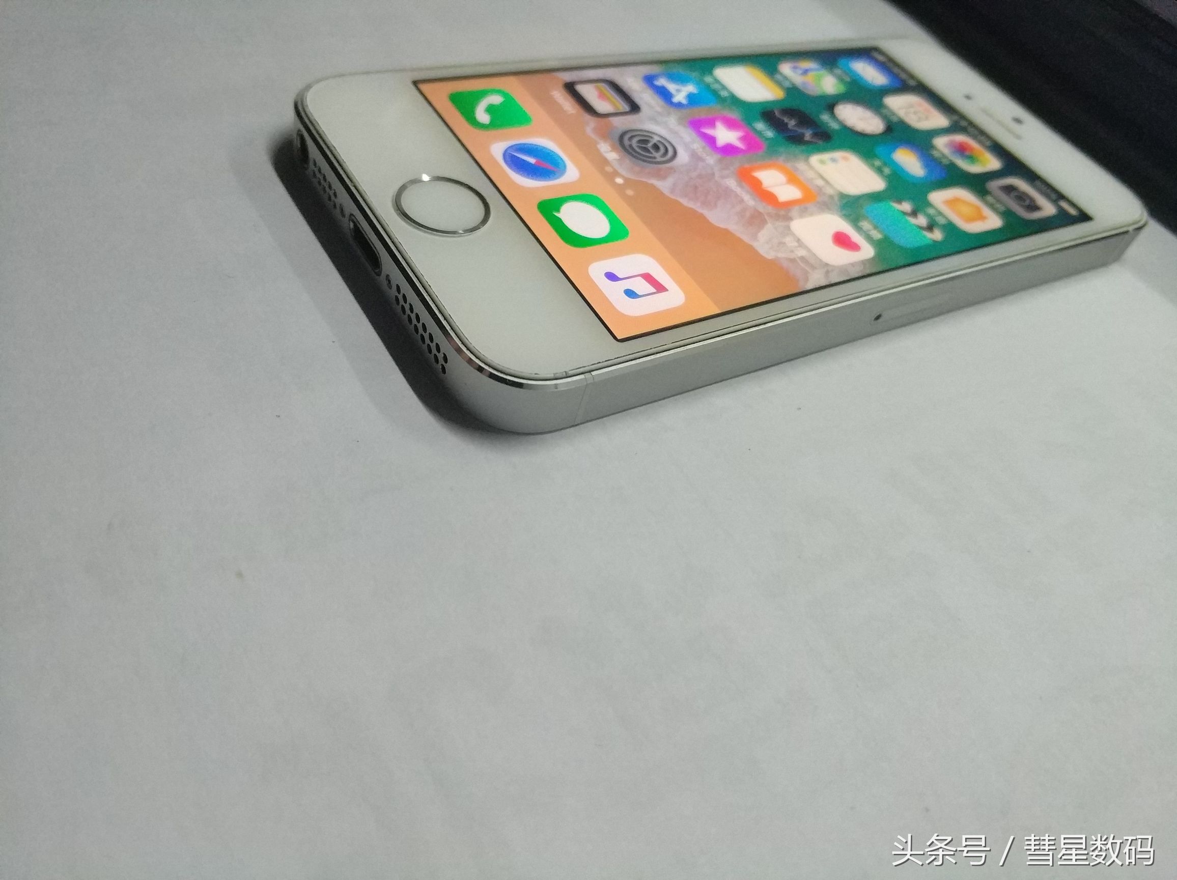 在转转上50块钱苹果5s是真的吗,闲鱼上买来的iphone5s