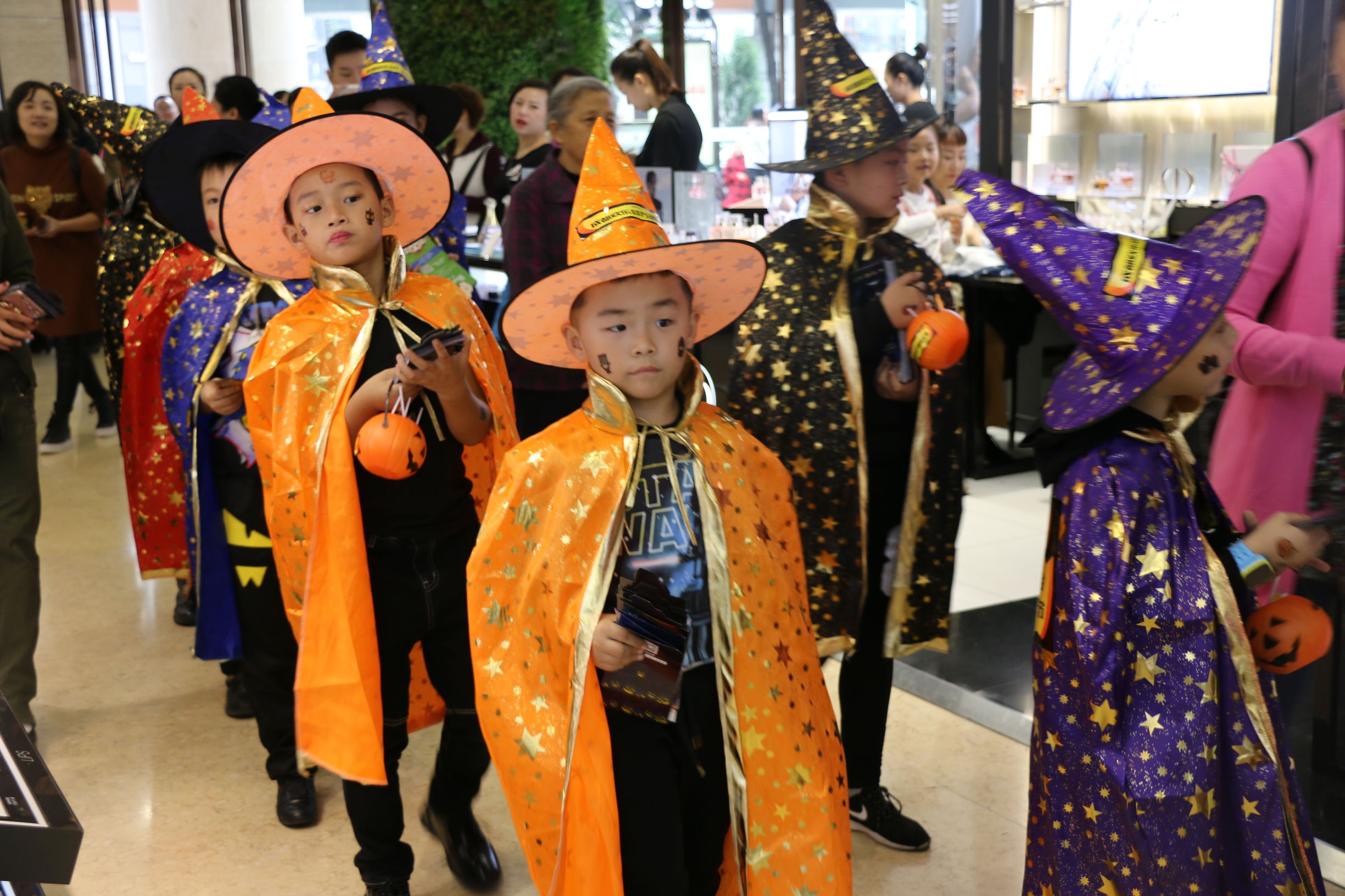 欢乐谷万圣成都,成都欢乐谷万圣潮玩节