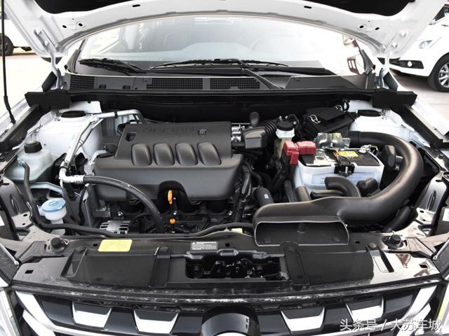 买启辰t70和日产nv200对比,2015款东风日产启辰t70手动睿趣版