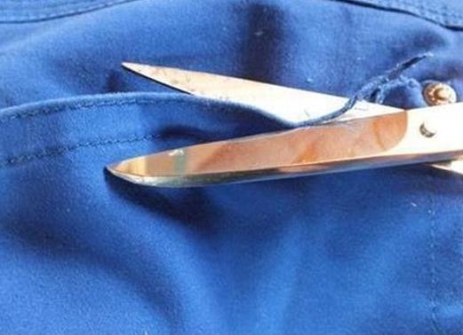 旧牛仔裤变废为宝简单制作,废弃牛仔裤改造破洞裤