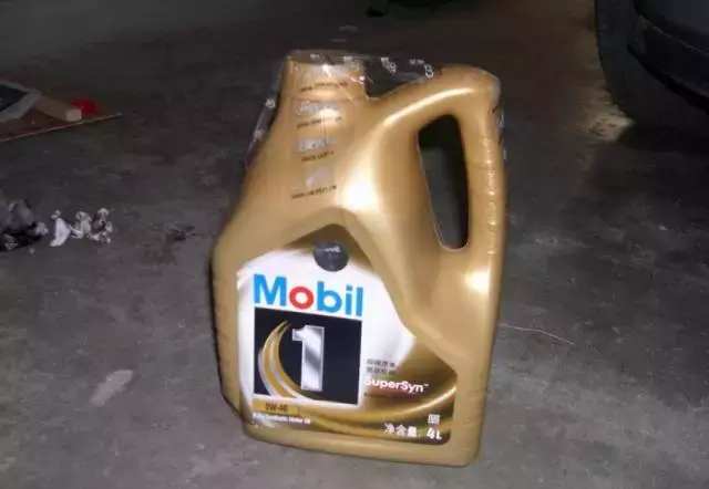 还在考虑用哪种机油？这7种靠谱实用的机油在等你！