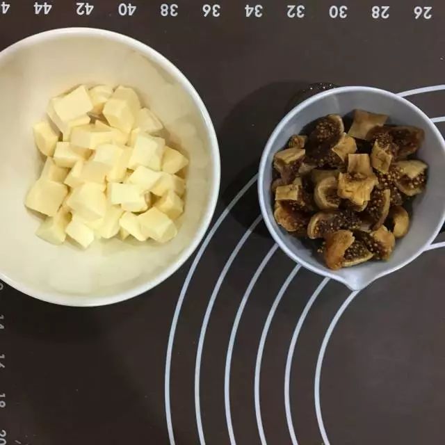 面包沙龙｜95后野路子的烘焙狂魔如何炼成？