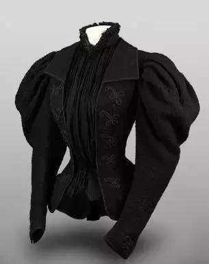 都告诉你们别把故宫挤爆了你们还是挤爆了