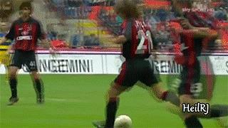 皮尔洛大师级过人集锦,皮尔洛十大巅峰瞬间