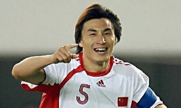 李玮锋踢球集锦,大头李玮锋去哪里了