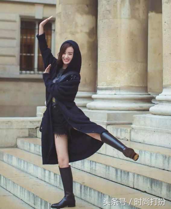 赵丽颖私服穿搭迪奥,赵丽颖穿迪奥白色连衣裙亮相