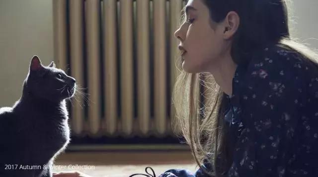 除了它也没谁了！既减龄又百搭，可以从20岁穿到50岁！