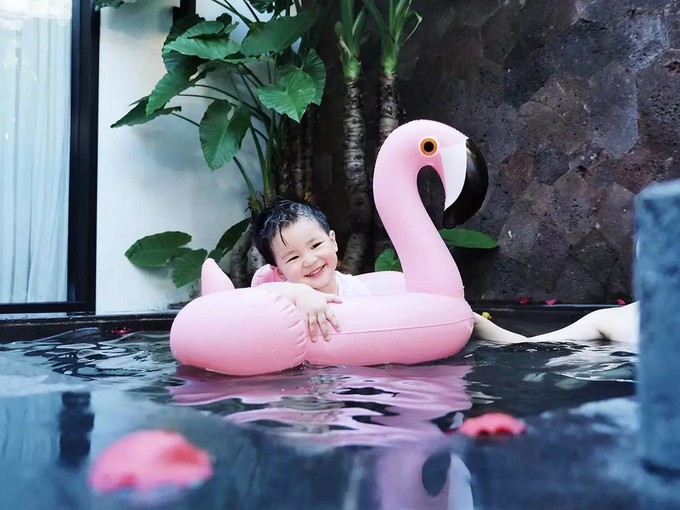 萌宝看世界——插画师妈妈和萌宝的腾冲之旅