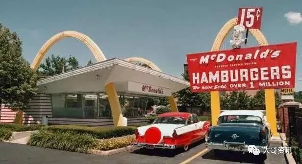 麦麦为什么叫金拱门,麦当劳金拱门2018年10月12日