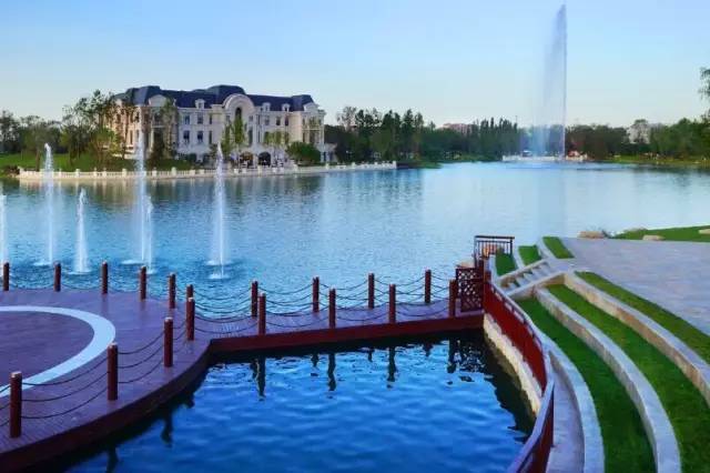 60个10万+顶豪下，北京中产如何寻找“懂你、懂生活”宜居小镇？