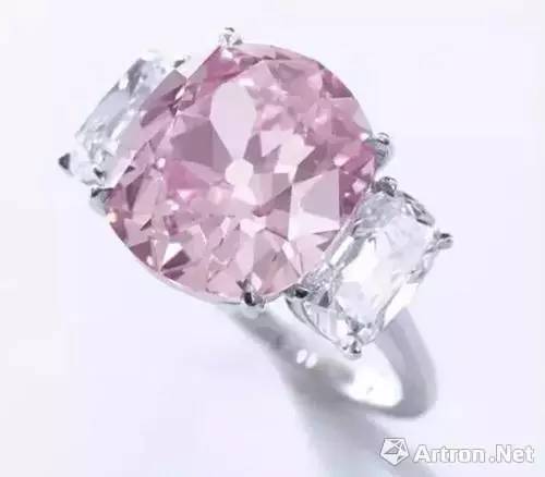 雅昌专栏邵薇霓：带着1亿的珠宝去吃早餐珠宝价值再思考