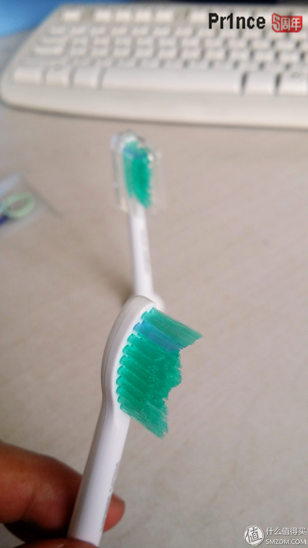 椋炲埄娴hilips鐢靛姩鐗欏埛澶磆x242m,椋炲埄娴︾數鍔ㄧ墮鍒峰ごhx6720