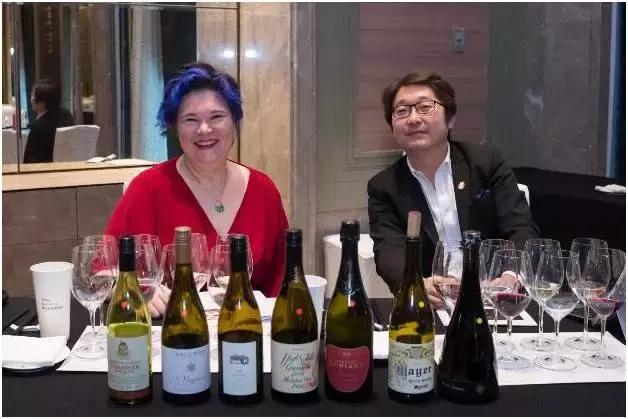 赵凤仪、吕杨两位大师眼中的澳洲酒到底怎么样？