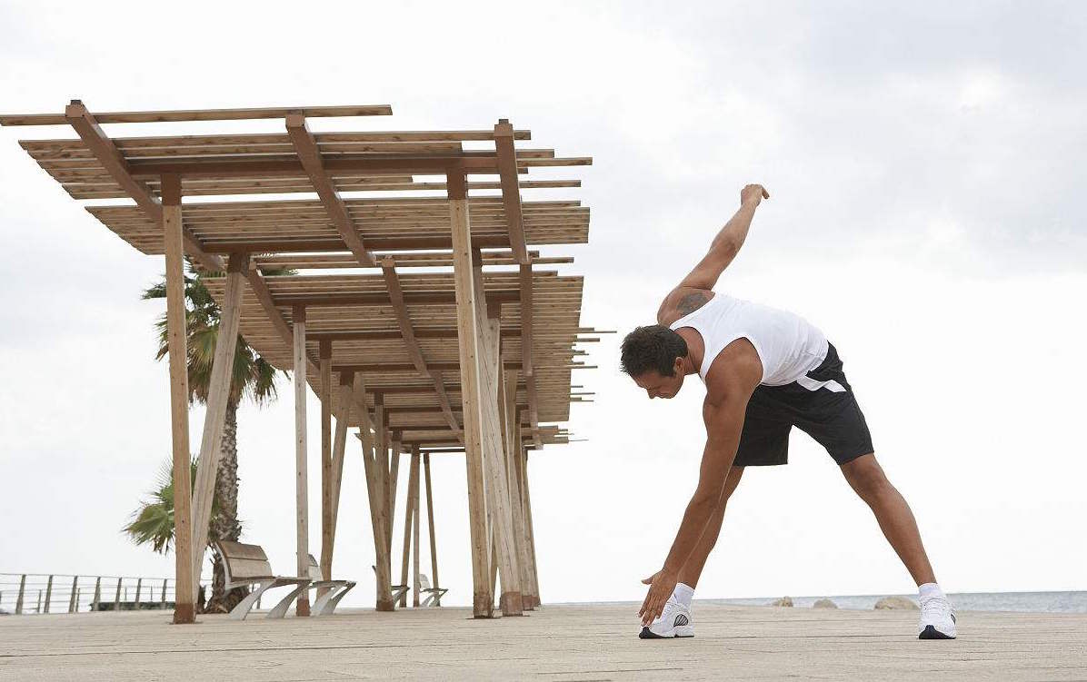 跑步后小腿肌肉酸痛还能继续跑吗,缓解跑步后腿部肌肉酸痛最快方法